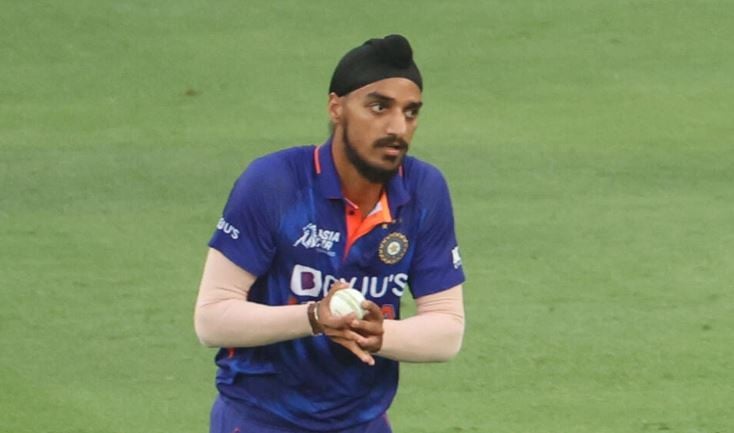 Arshdeep Singh makes history with most T20I wickets for India | The Express Tribune