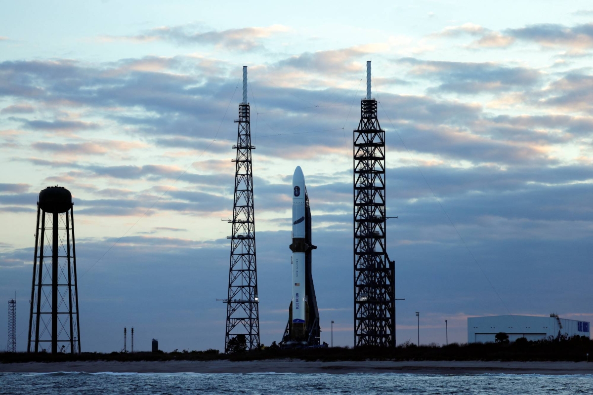 Blue Origin rocket set to debut in crucial SpaceX challenge