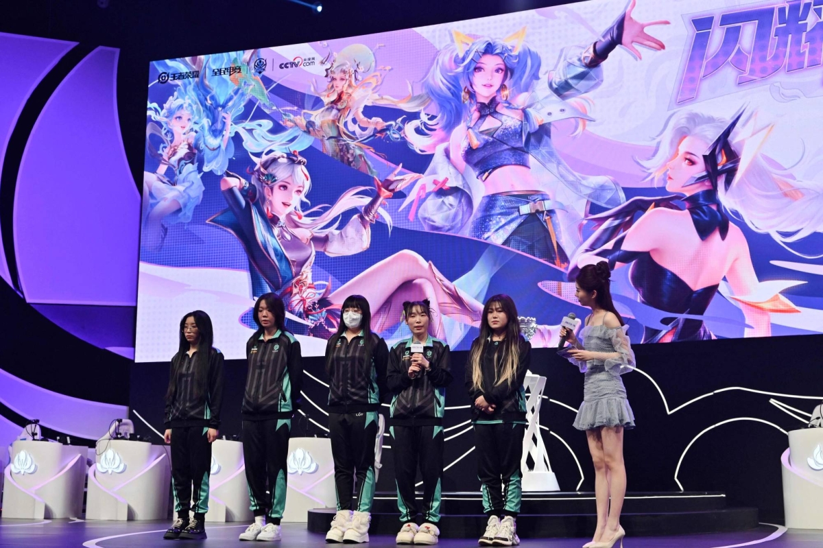 China's women esports players defy sexism for love of the game