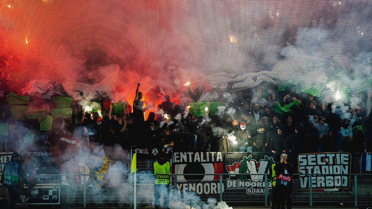 Feyenoord fans banned from Lille UCL match