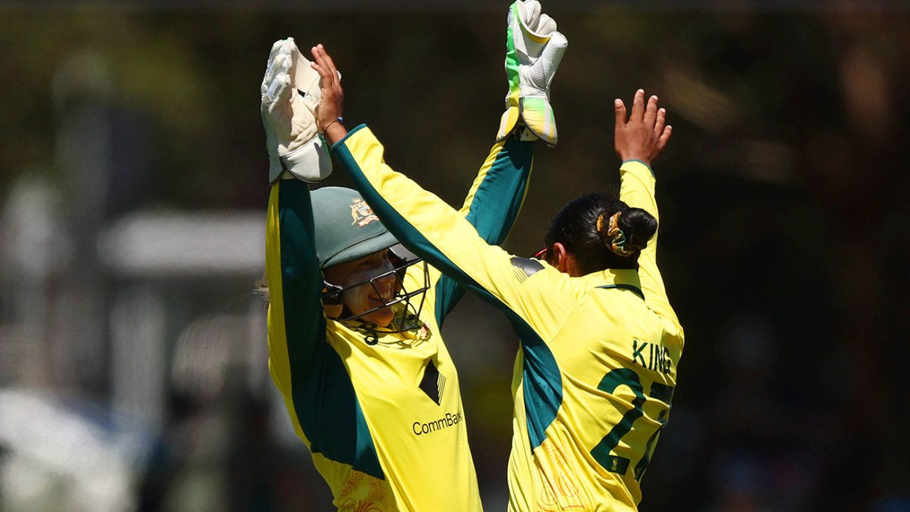 Sciver-Brunt hopes for 'mindset shift' even as Australia promise to 'scrap and fight'