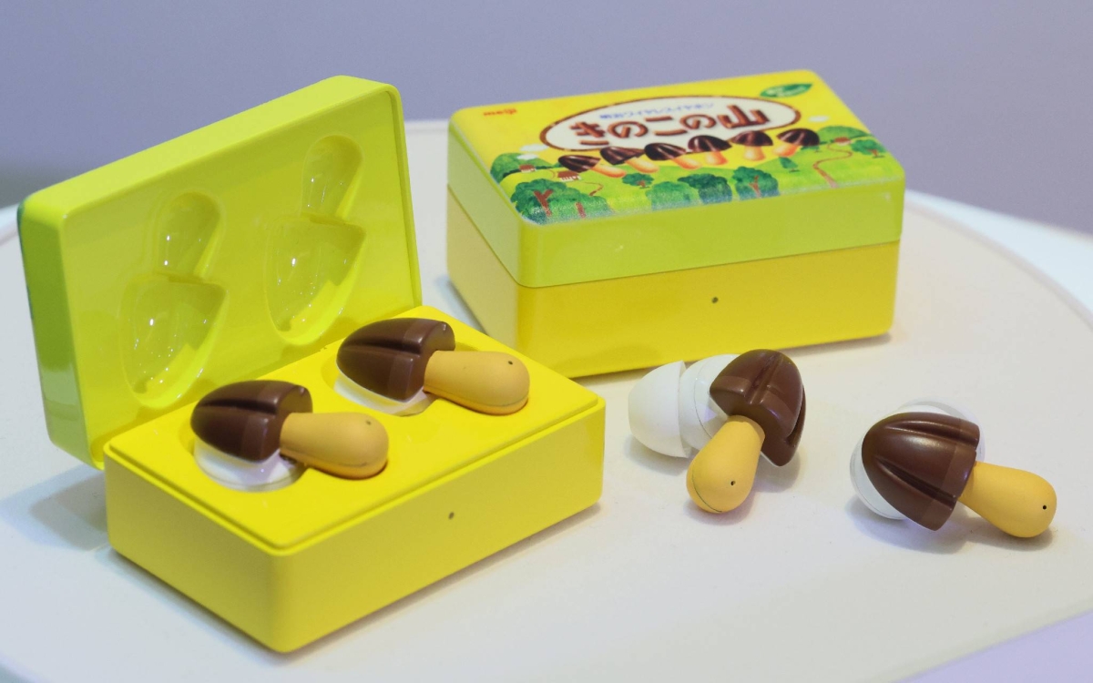 Snack makers try to keep long-selling products 'fresh'