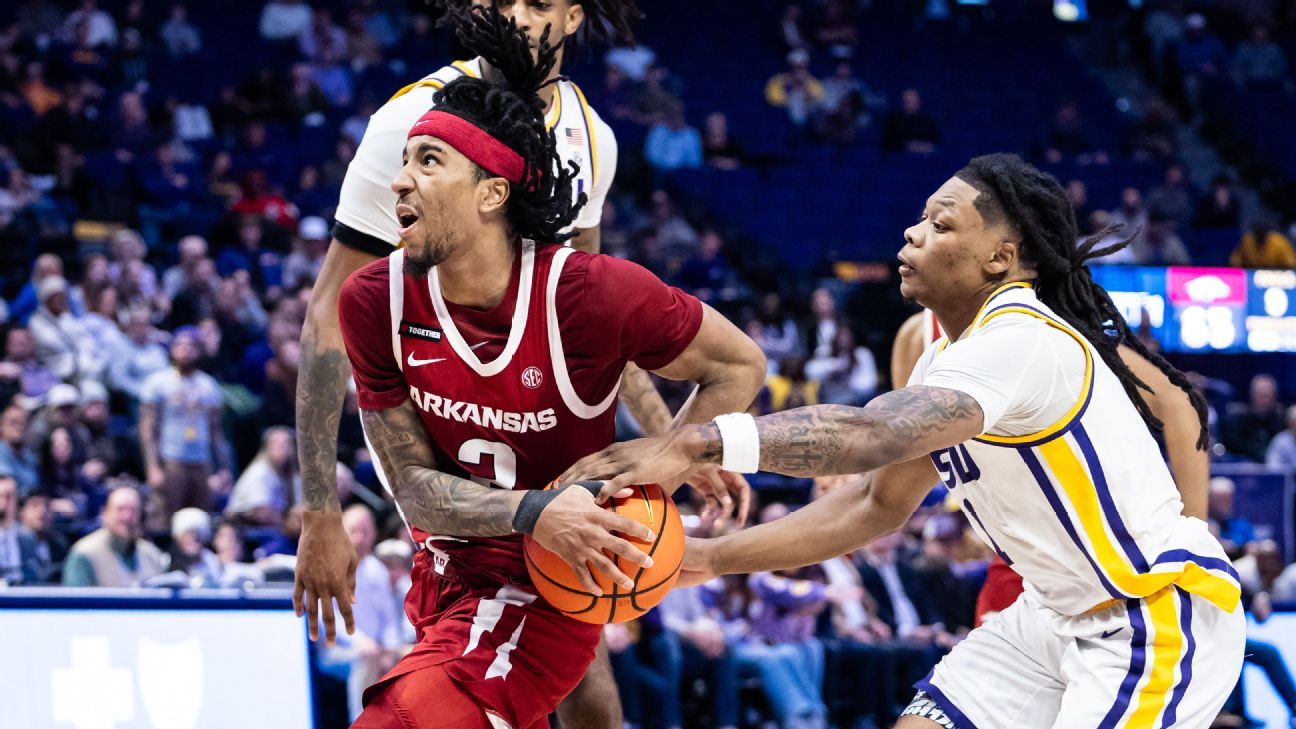 Sources: Arkansas’ Fland likely out rest of season