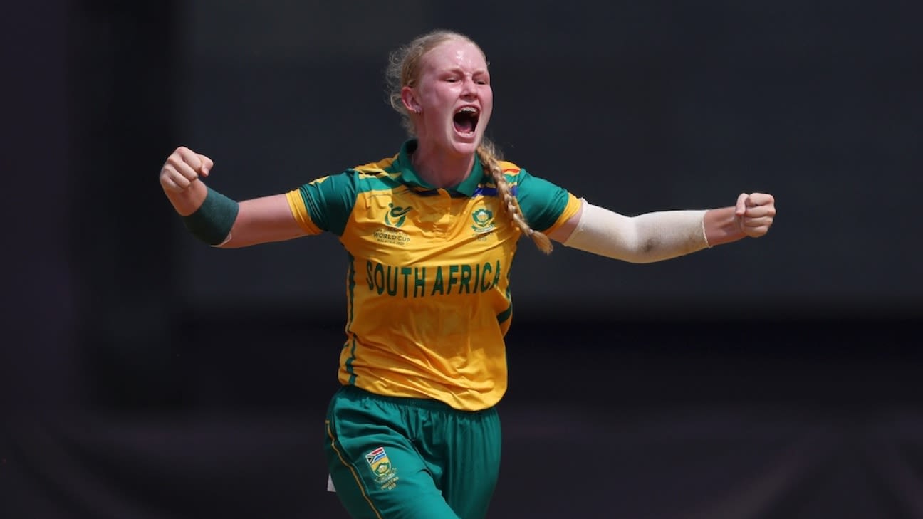 Van Wyk, Botha outclass Australia as South Africa reach maiden final