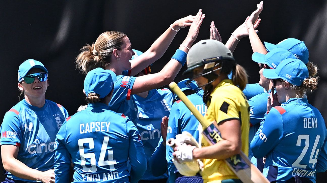 'We're going to imagine it's nil-nil' - Bell wants England to forget first ODI blues