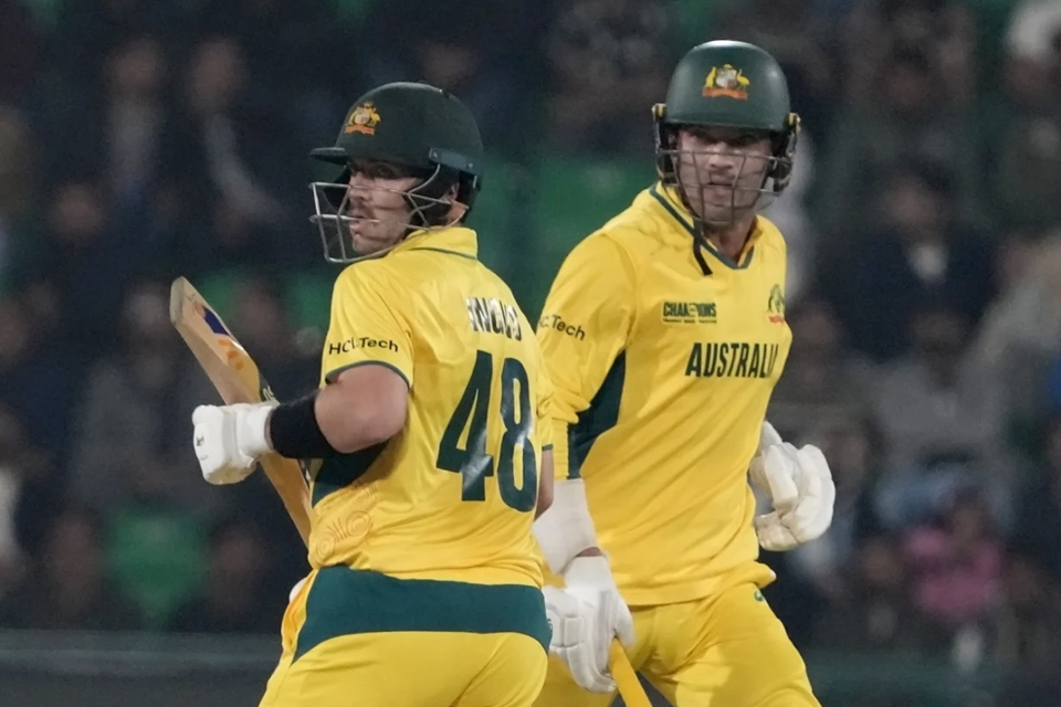 Australia creates history, sets new world record against England | The Express Tribune