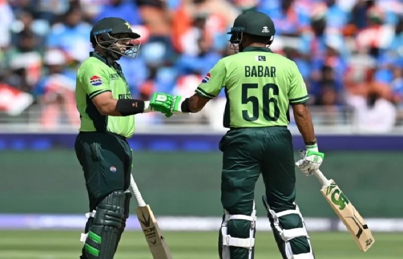 Champions Trophy: Openers Babar, Imam fall cheaply as Indian bowlers strike in high-stakes clash – SUCH TV