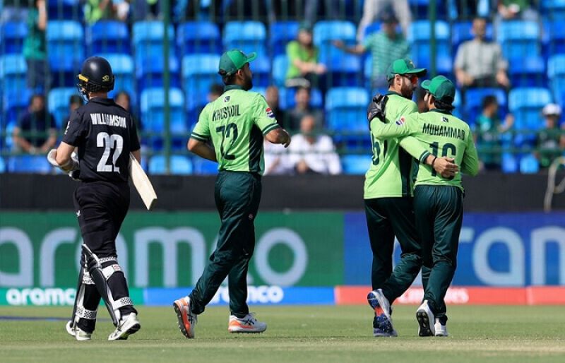 Champions Trophy: Young, Latham tons power New Zealand to 320 runs against Pakistan – SUCH TV