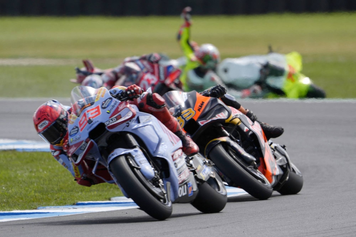 Dominant Ducati enters MotoGP with two former champions