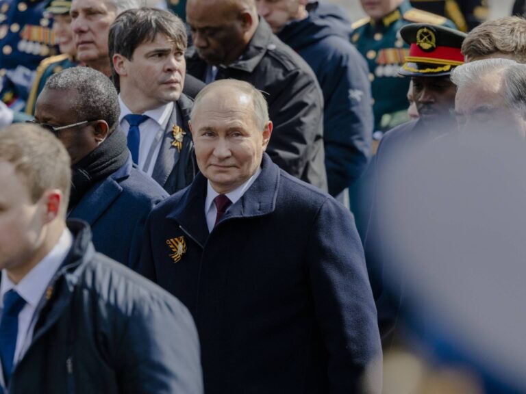 EU seeks a military revival under pressure from Putin, Trump
