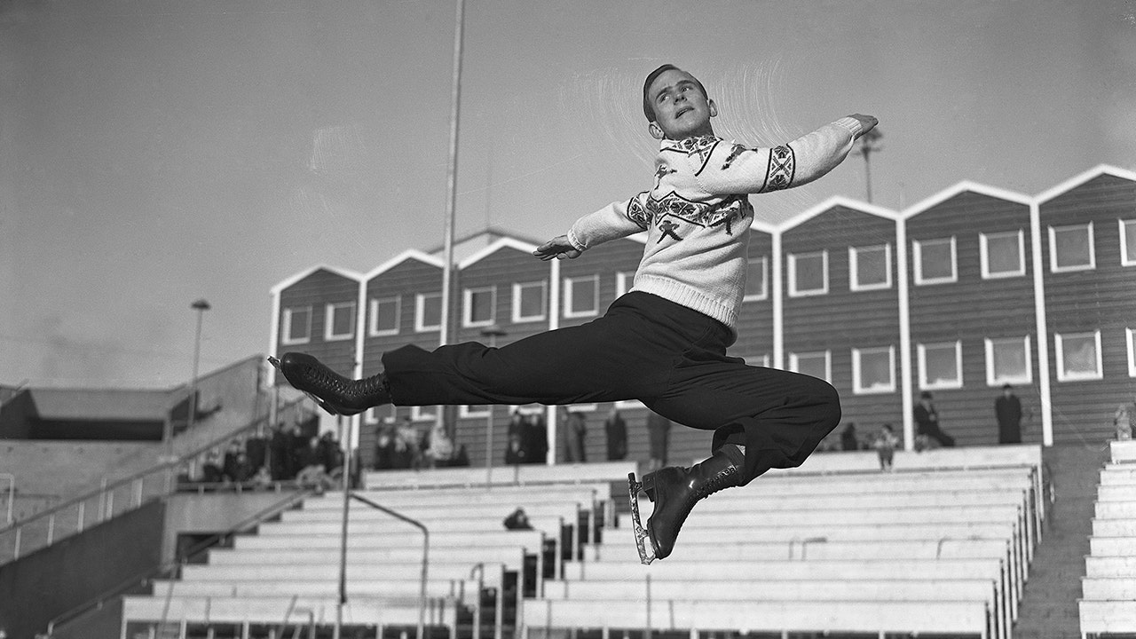 Figure skating community mourns the loss of legend Dick Button in the ...