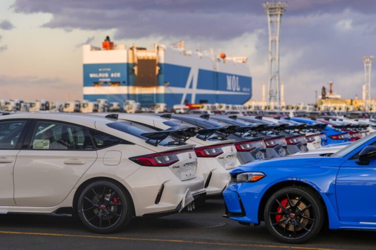 Major Japanese automakers wary of Trump tariffs