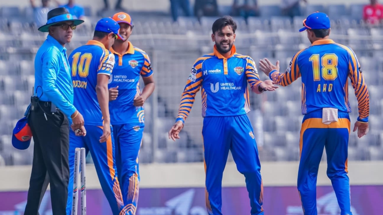 Mehidy and Nasum help Khulna Tigers progress to Qualifer 2; Rangpur Riders eliminated