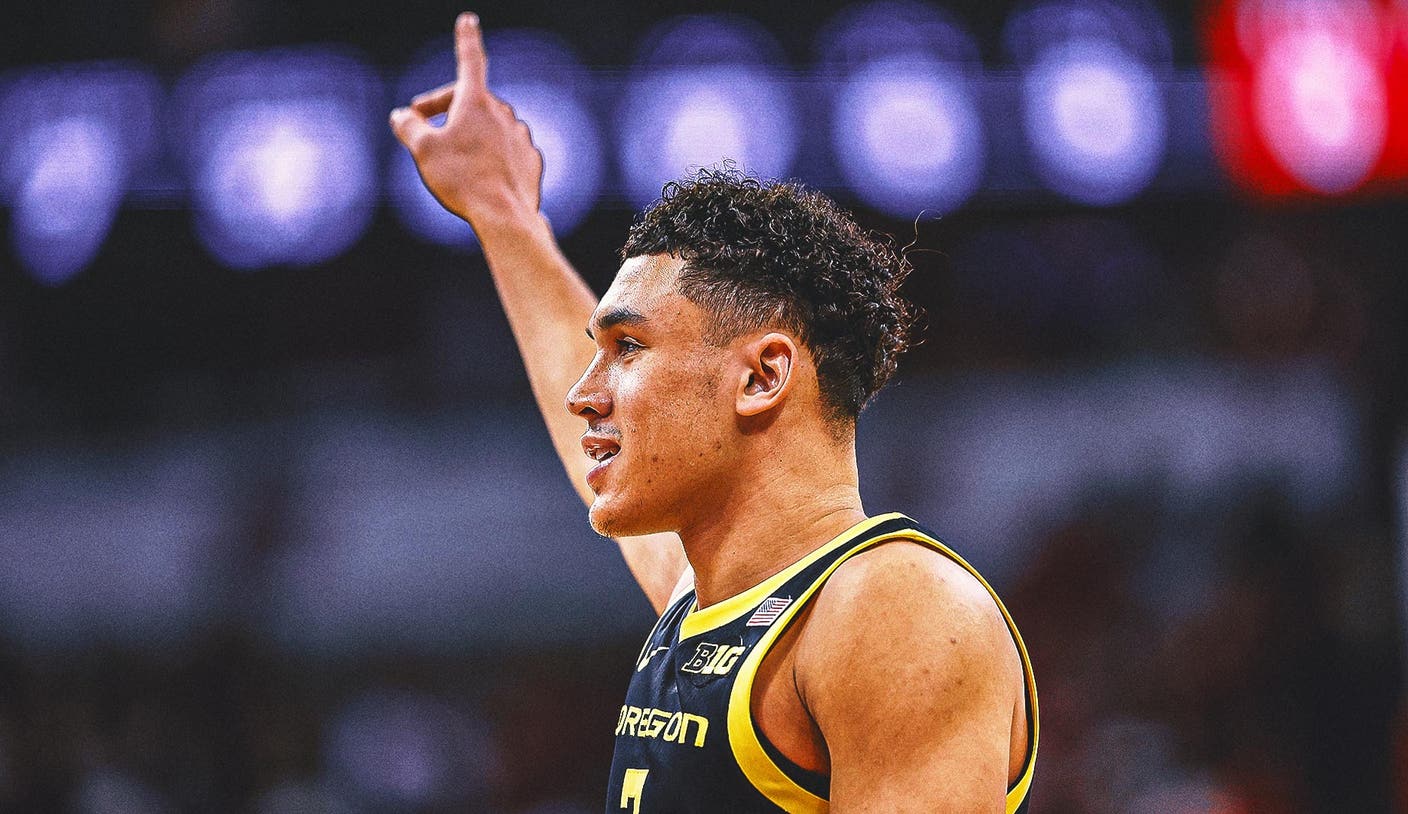 Oregon extends winning streak, pulls out 77-73 OT win vs. No. 11 Wisconsin