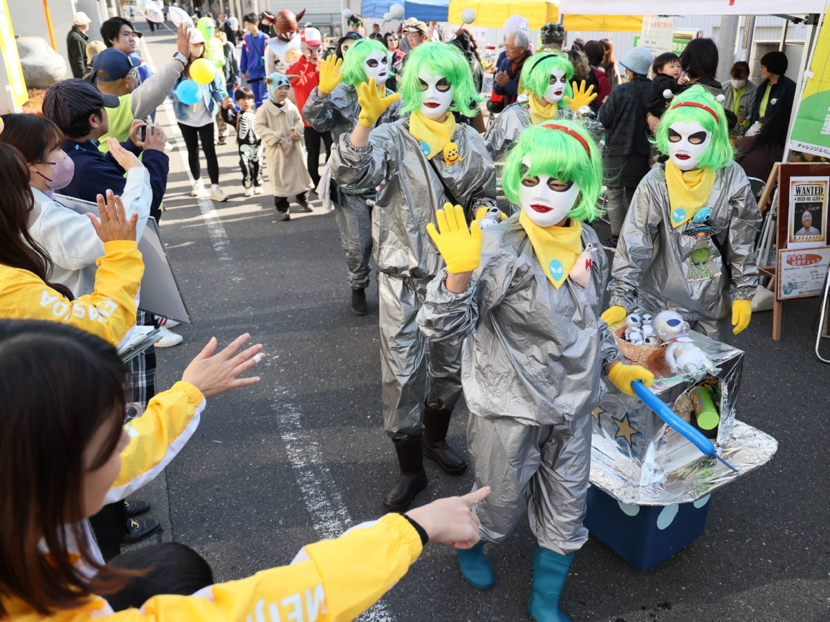 UFO fans increasingly active in Japan