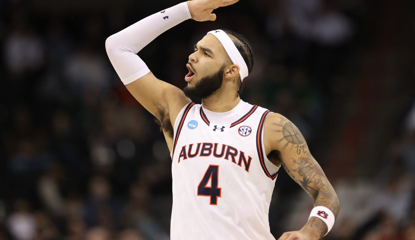 Auburn stumbles in race for top seed in NCAA Tournament after 83-72 loss to Texas A&M