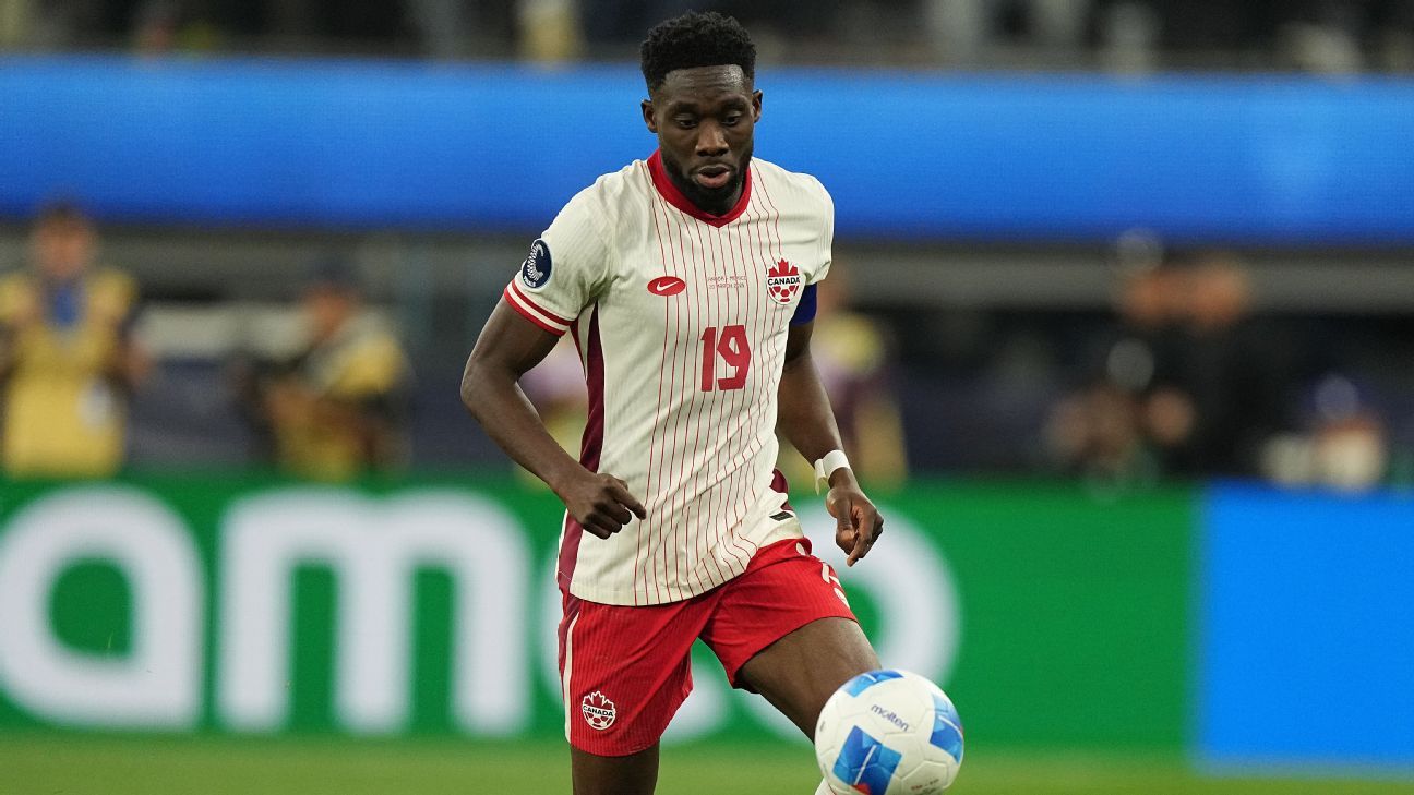 Bayern threaten to sue Canada over Davies injury