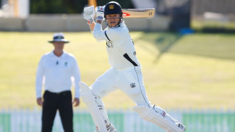 Connolly keeps WA in the contest despite Moody, Siddle's exploits