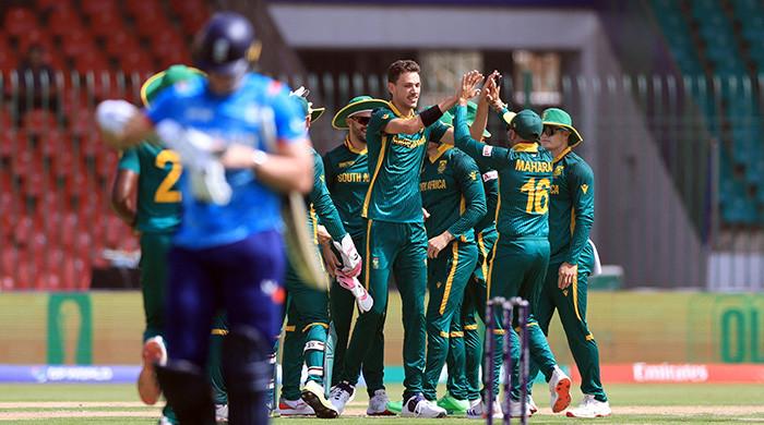 England win toss, opt to bat in Champions Trophy match against South Africa