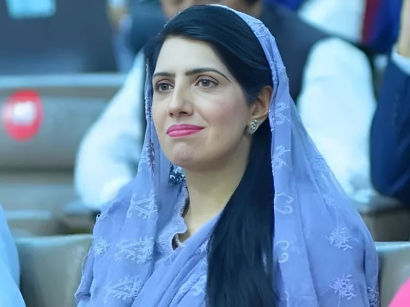 Fia Summons Pti Leader Alia Hamza Over Misuse Of Social Media