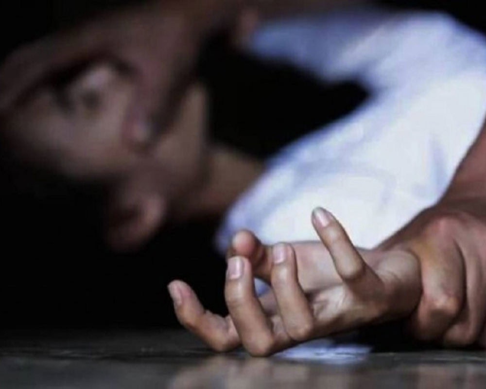 Faisalabad Horror Armed Robbers Gang Rape Woman In Front Of Her Husband