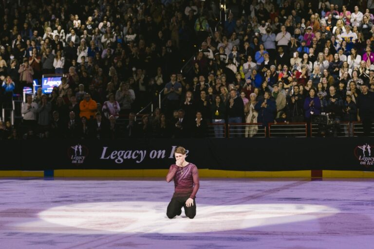 Figure skating stars pay an emotional tribute to the Washington plane crash victims