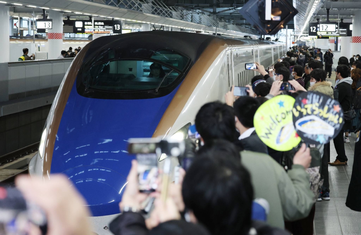 Fukui enjoys visitor boost after shinkansen extension