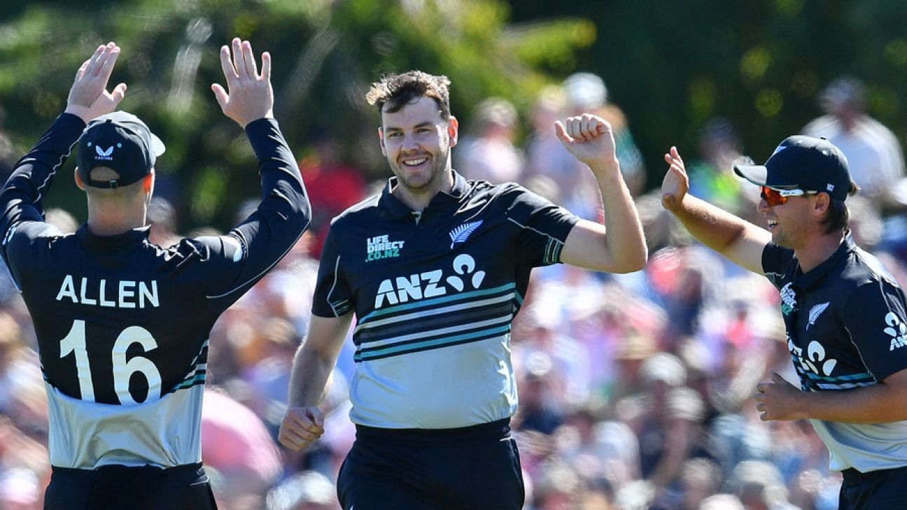 High-flying NZ look to close out series against deflated Pakistan