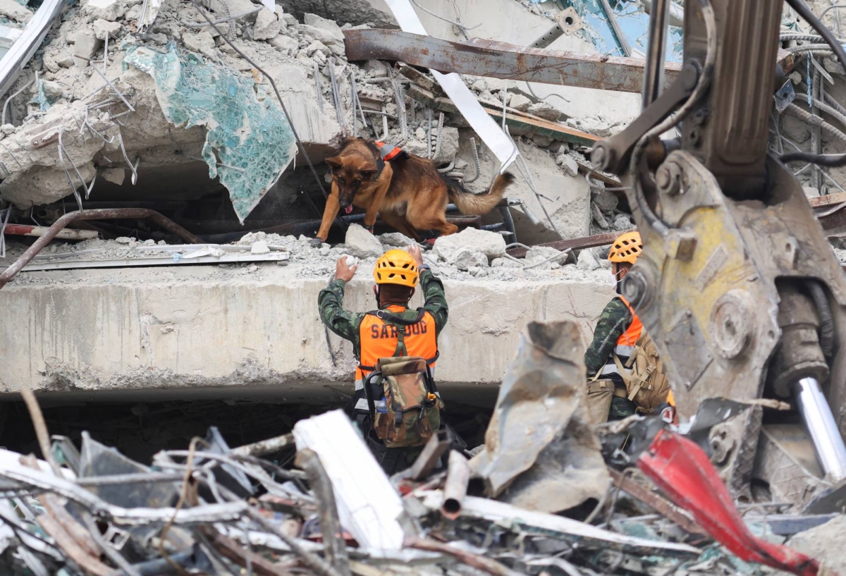 Massive quake is latest blow to Thai tourism hit by safety woes