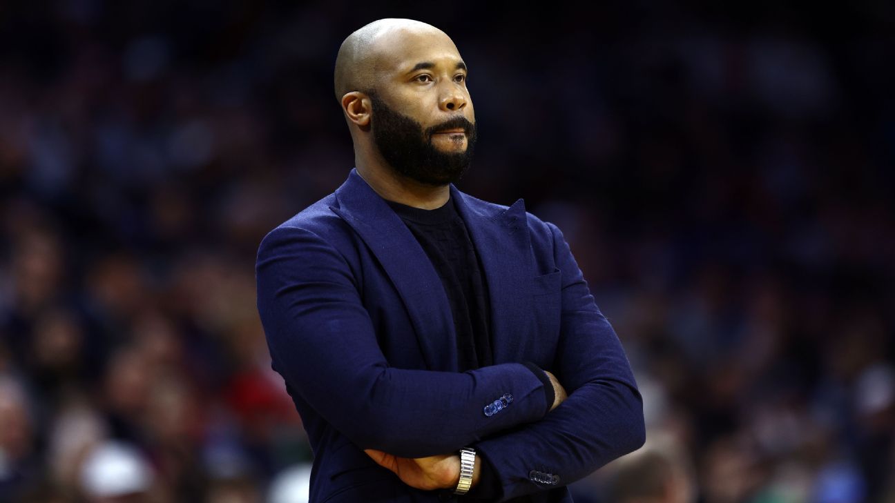 Neptune out as Villanova coach after 3 seasons