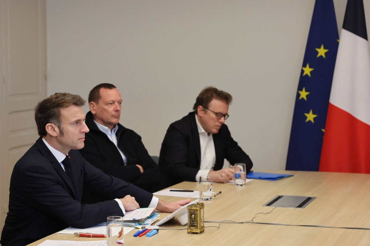 Not for Russia to decide on peacekeepers in Ukraine, Macron says