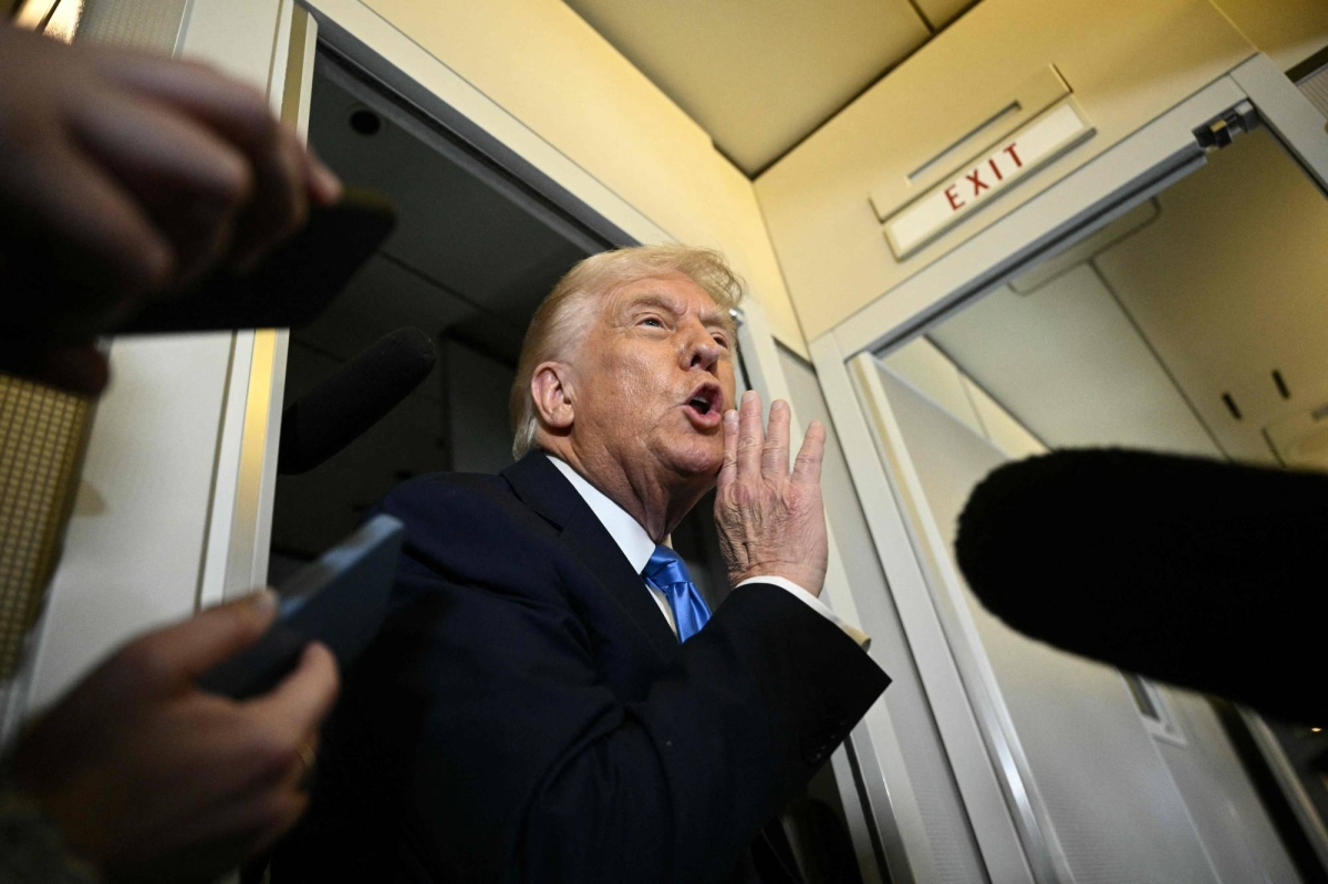 Trump prompts U.S. allies to reopen nuclear weapons debate