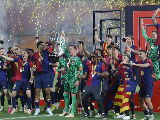 Barcelona vs Real Madrid 3-2: Thrilling El Clásico in Copa Del Rey final | The Express Tribune