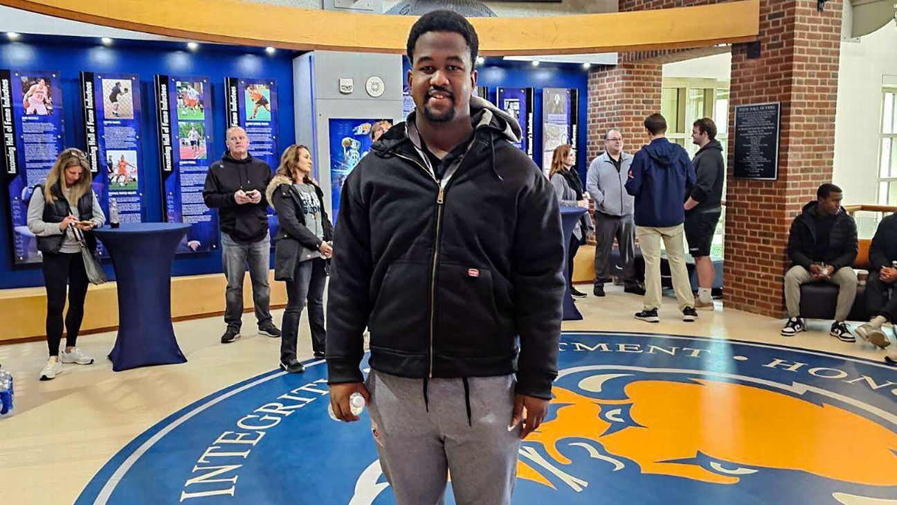 Bucknell sued over death of freshman lineman