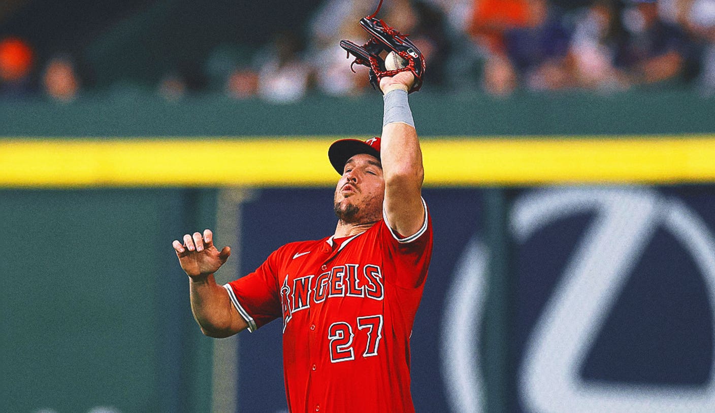 Fan snatches foul ball out of Mike Trout's glove — then meets him