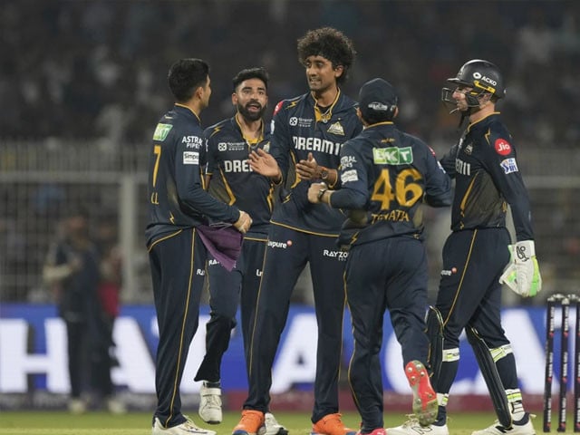 IPL 2025: Gill’s 90 powers Gujarat Titans to victory over Kolkata Knight Riders | The Express Tribune