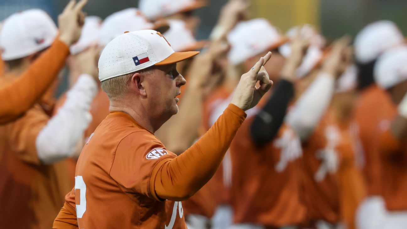 Jim Schlossnagle is at the center of the Texas-Texas A&M storm