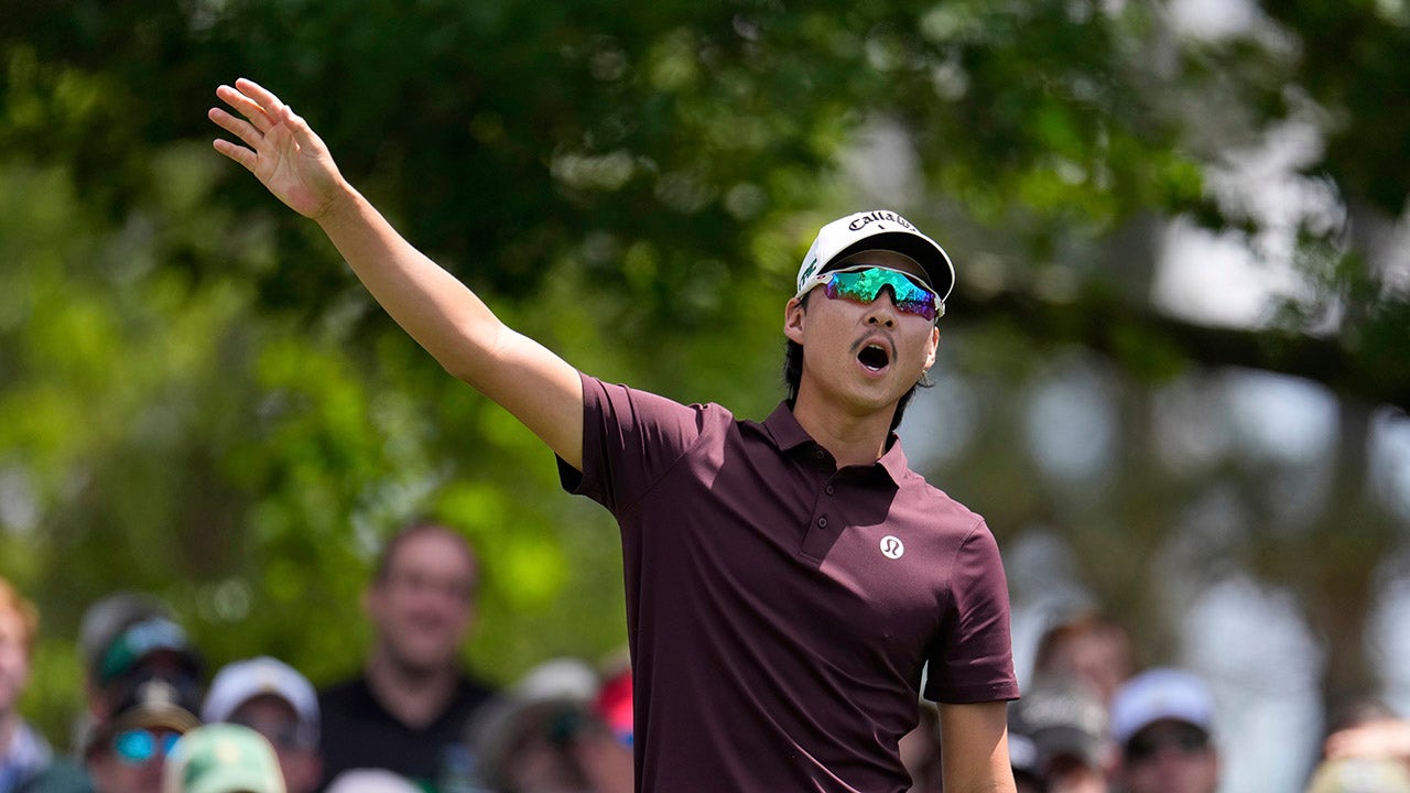 Masters officials penalize golfer over ball move
