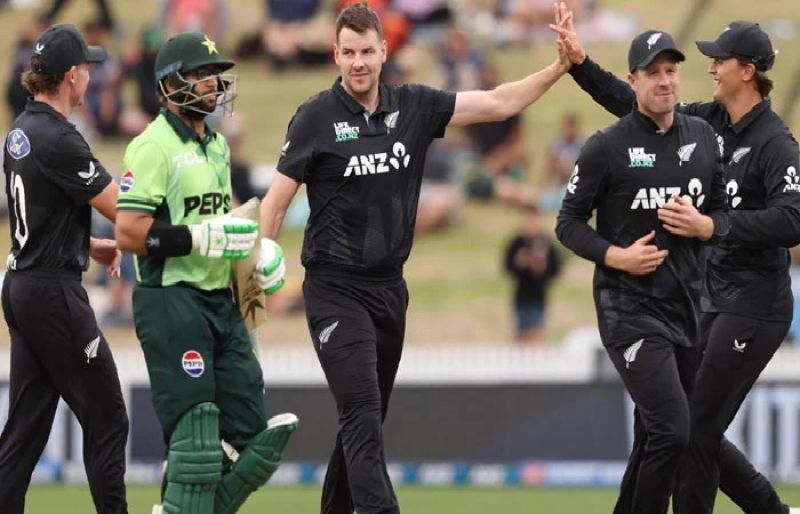 New Zealand thump Pakistan in second ODI to secure decisive lead in series – SUCH TV