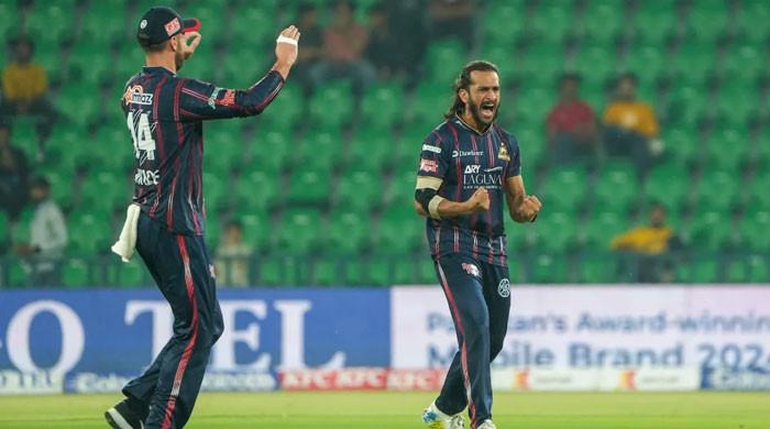 PSL 10: Karachi Kings bowl out Quetta Gladiators for 142