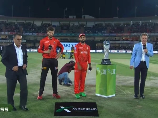 Psl X Islamabad United Win Toss Elect To Bowl First Against Lahore Qalandars