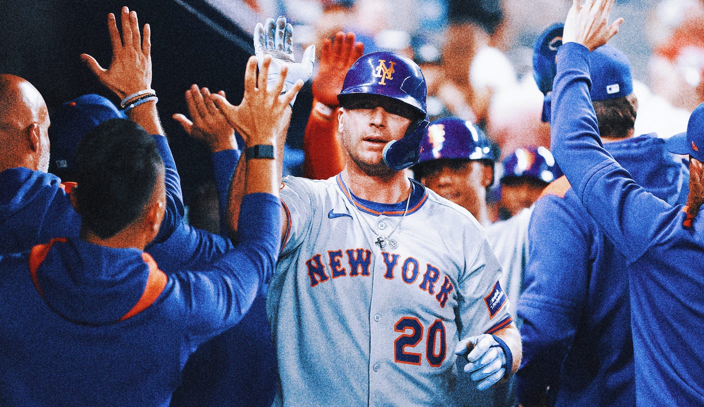 Pete Alonso hits his first homer of the season — and it's a grand slam
