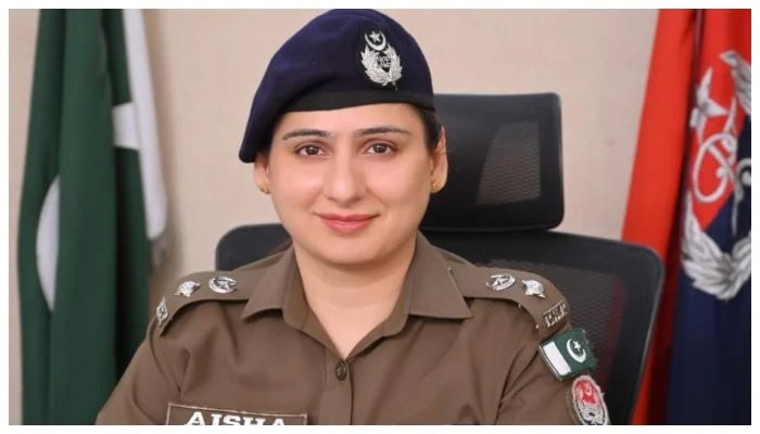 Punjab Police Sp Aisha Butt Picked For Prestigious International Award