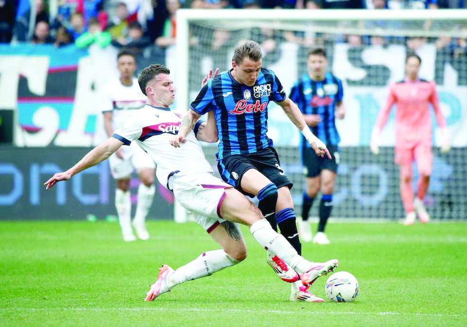 Serie A top scorer Retegui helps Atalanta beat Bologna | The Express Tribune