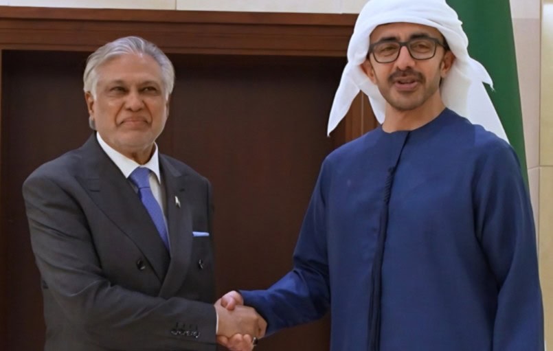 Uaes Deputy Pm Abdullah Al Nahyan Lands In Pakistan To Forge Stronger Alliances