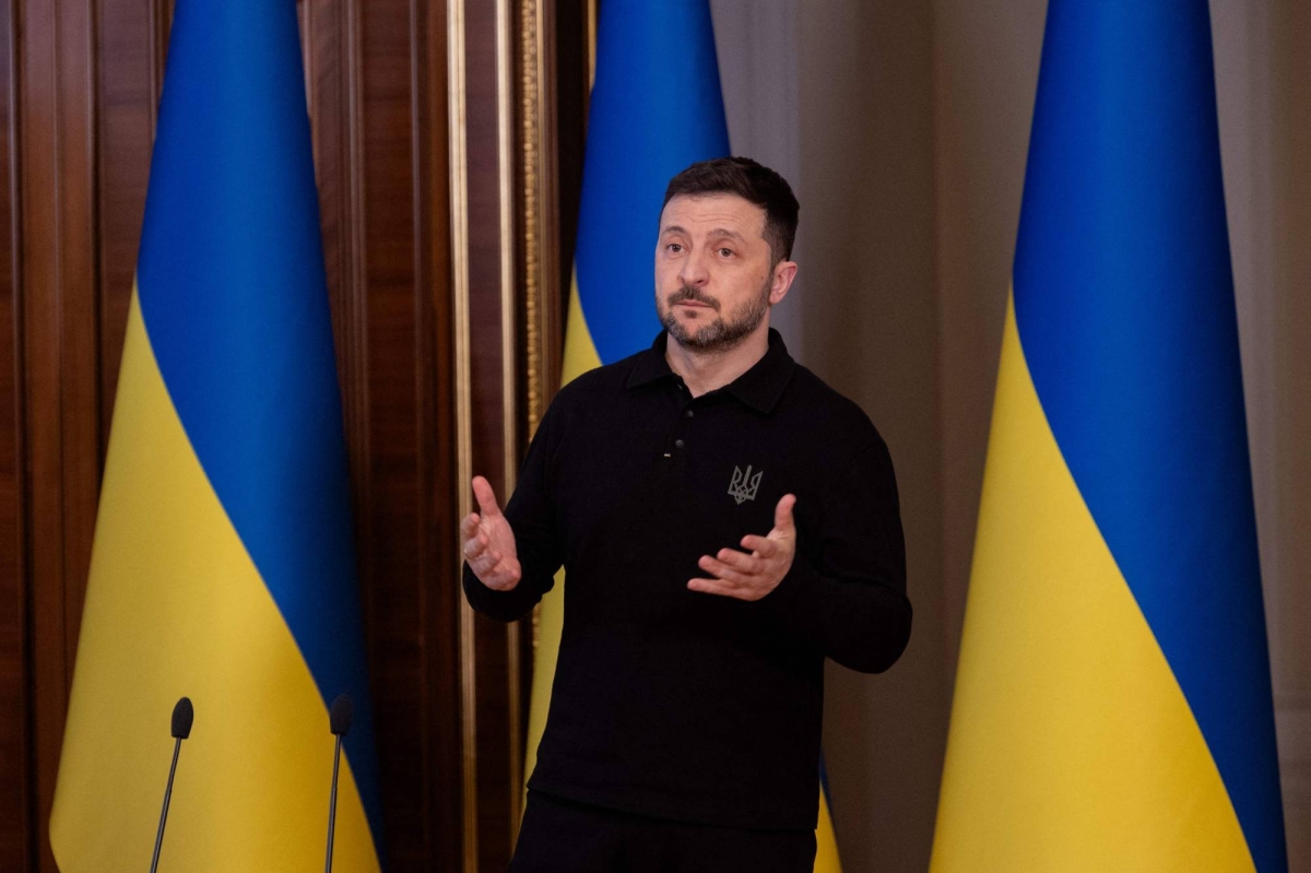 Ukraine bans China's firms for helping Russia make missiles