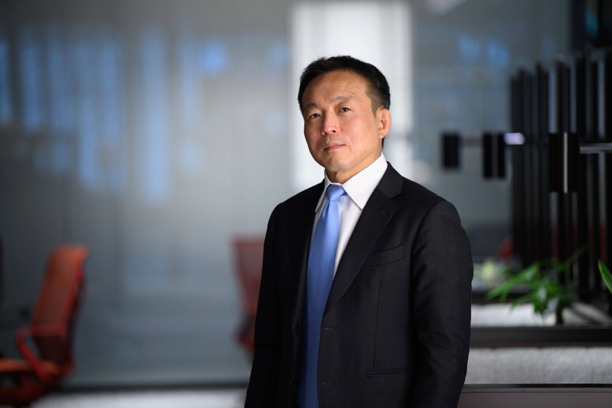 Warburg purchases Tokyo rental houses, plans Japan office