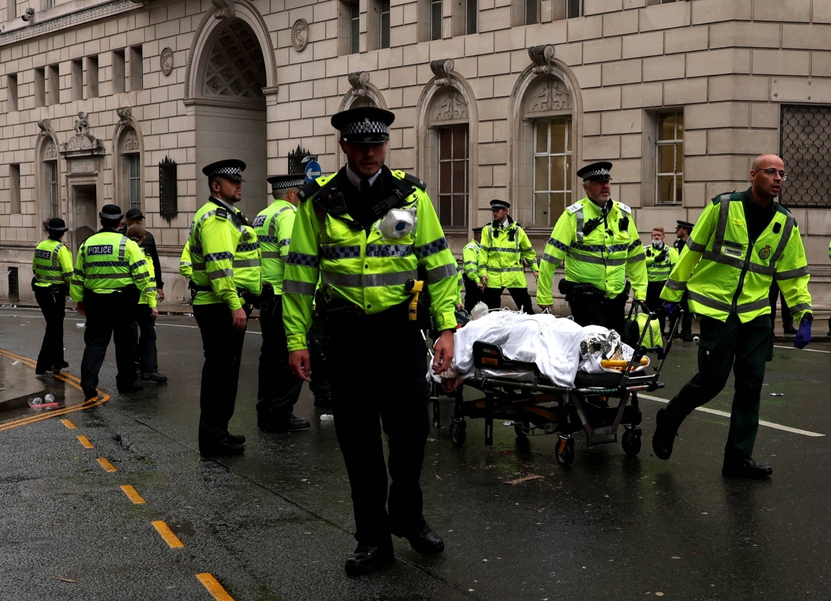 Car plows into fans at Liverpool title parade, police rule out terror