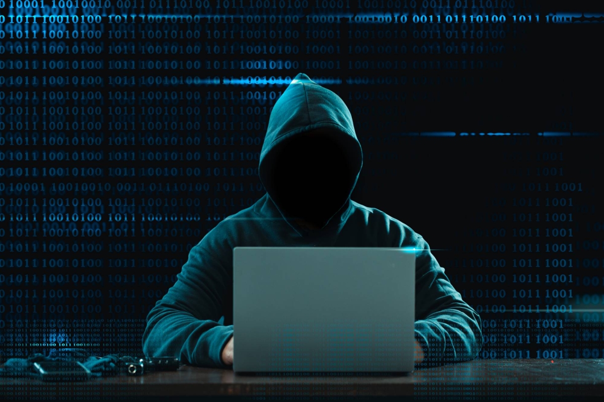 FSA reports about ¥300B in illicit online trading from January to April