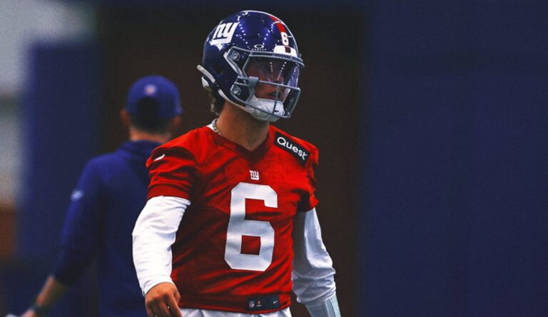 Giants sign 1st-round pick Jaxson Dart to rookie deal